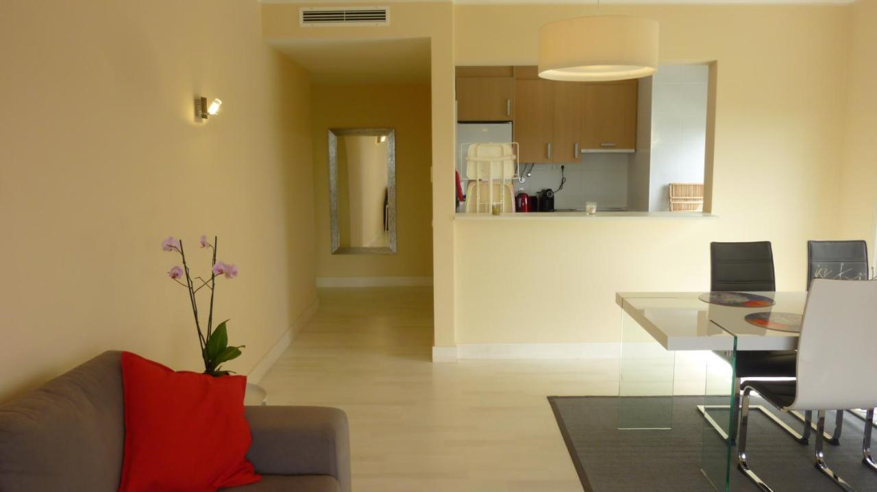 Beachfront Seaview Litoralmar Apt, Fast Wifi, Airco, Pool, Private Parking ปอร์ติเมา ภายนอก รูปภาพ