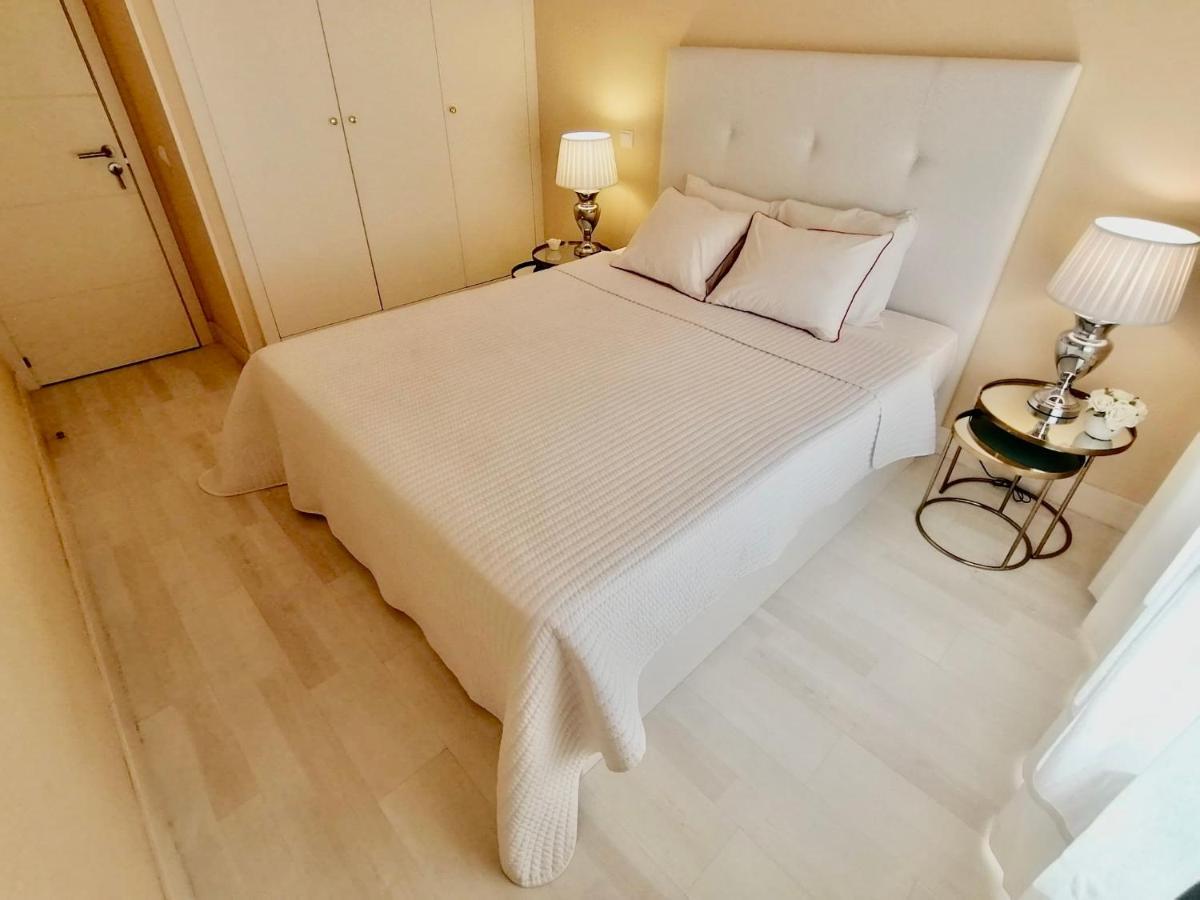 Beachfront Seaview Litoralmar Apt, Fast Wifi, Airco, Pool, Private Parking ปอร์ติเมา ภายนอก รูปภาพ