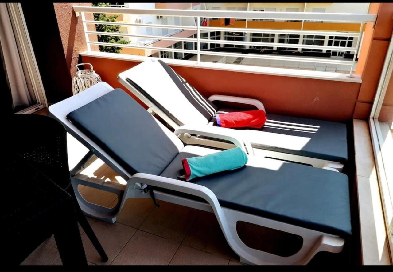 Beachfront Seaview Litoralmar Apt, Fast Wifi, Airco, Pool, Private Parking ปอร์ติเมา ภายนอก รูปภาพ